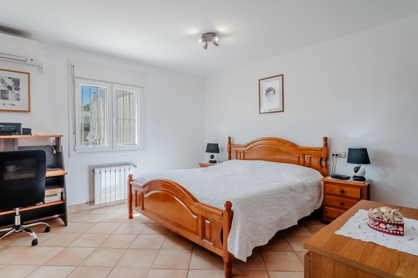 3 soveværelse Villa til salg i Calpe / Calp med swimmingpool garage - € 670.000 (Ref: 9829375)