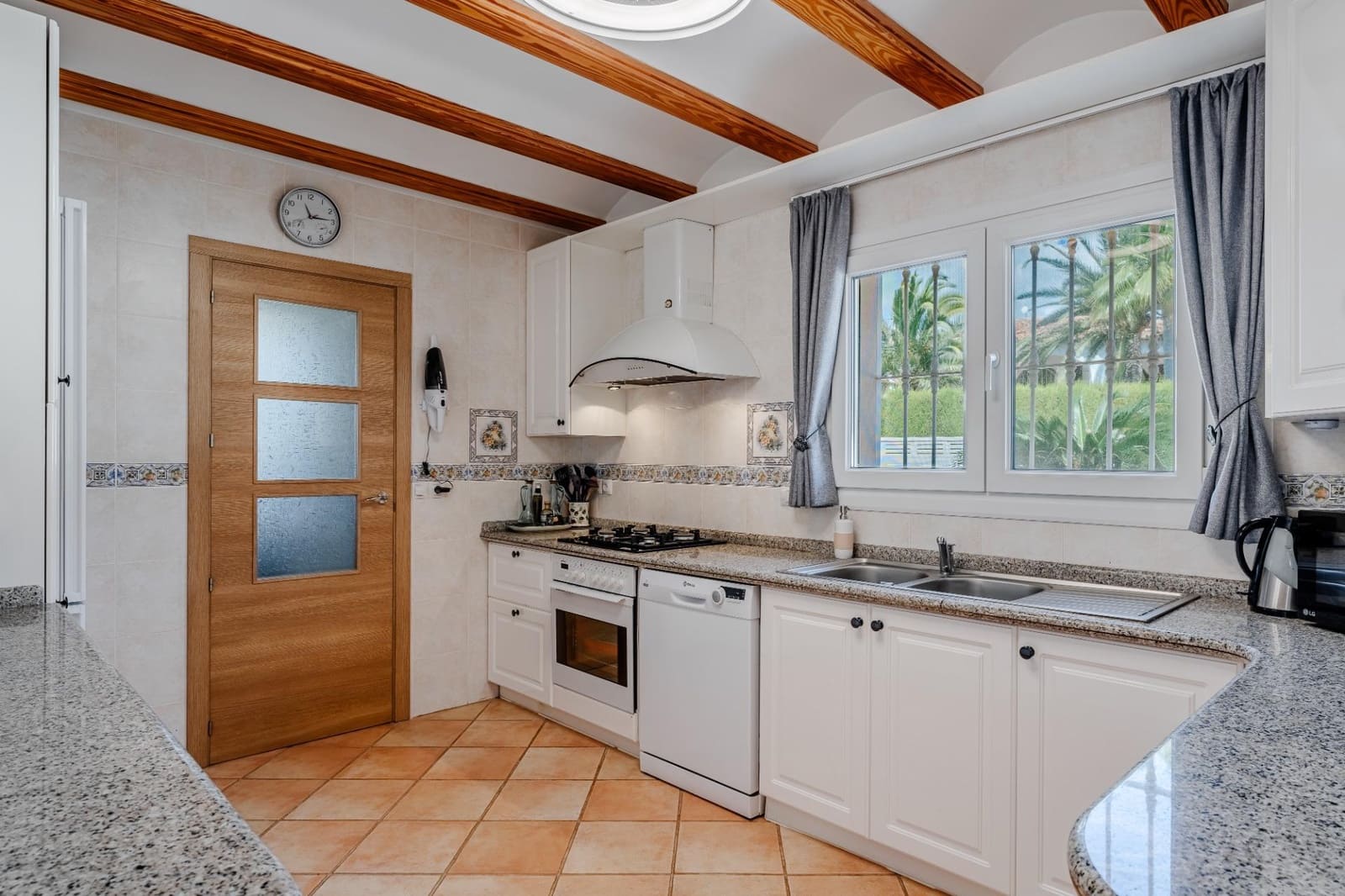 3 soveværelse Villa til salg i Calpe / Calp med swimmingpool garage - € 670.000 (Ref: 9829375)