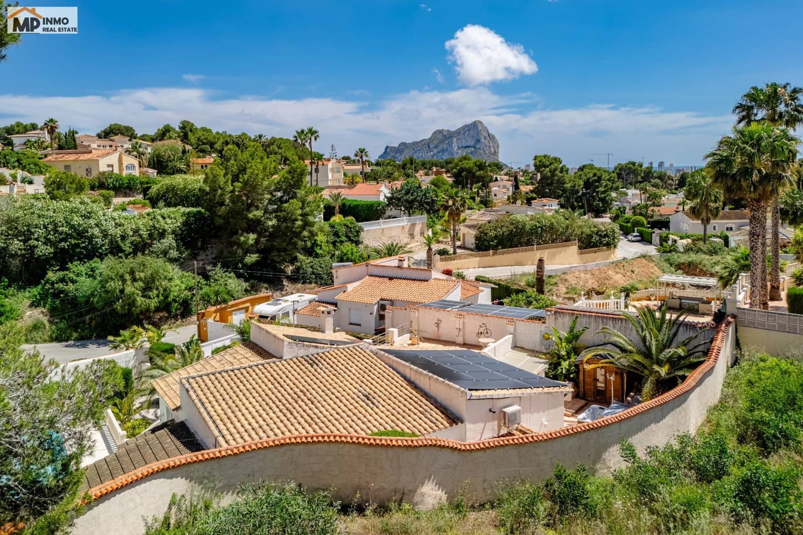 3 bedroom Villa for sale in Calpe / Calp with pool garage - € 480,000 (Ref: 9851958)