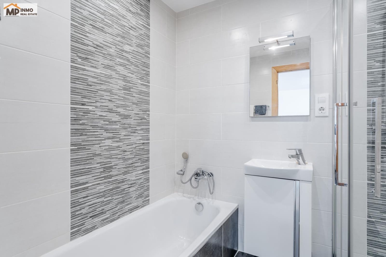 2 sypialnia Apartament na sprzedaż w Calpe / Calp z basenem garażem - 245 000 € (Ref: 9865393)