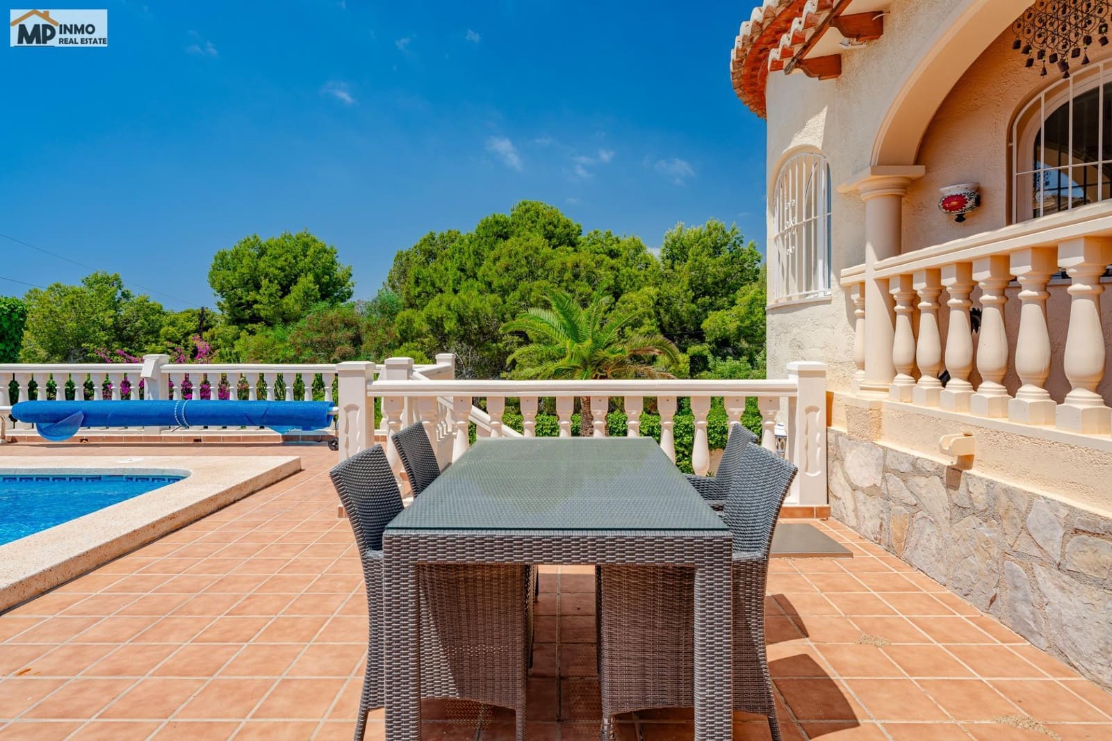 4 makuuhuone Huvila myytävänä paikassa Calpe / Calp mukana uima-altaan 
autotalli - 690 000 € (Ref: 9940348)