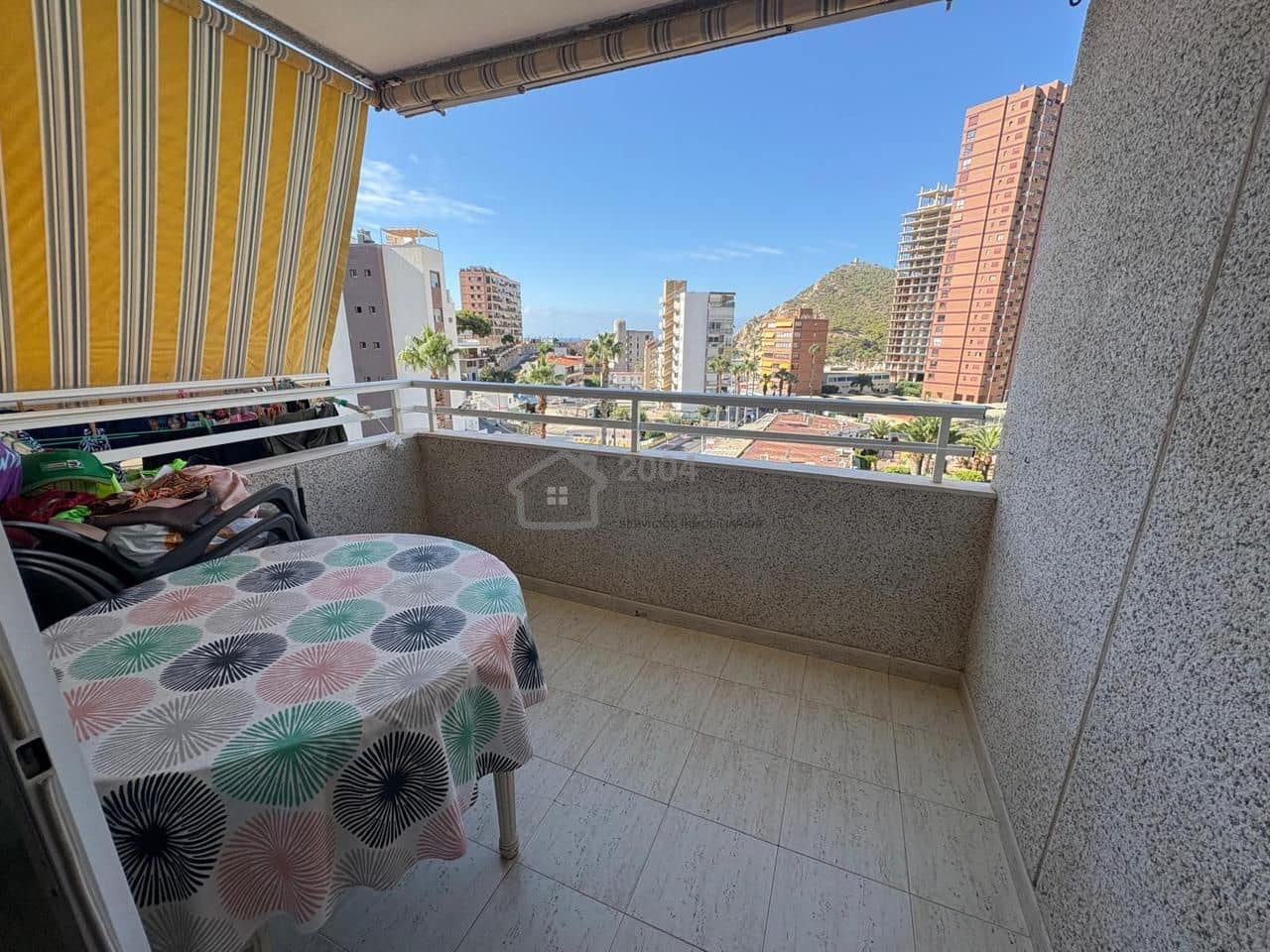 2 quarto Apartamento para arrendar em Benidorm com garagem - 900 € (Ref: 10014872)