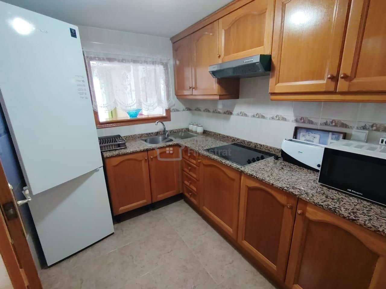 1 bedroom Flat for rent in Benidorm - € 950 (Ref: 10014873)