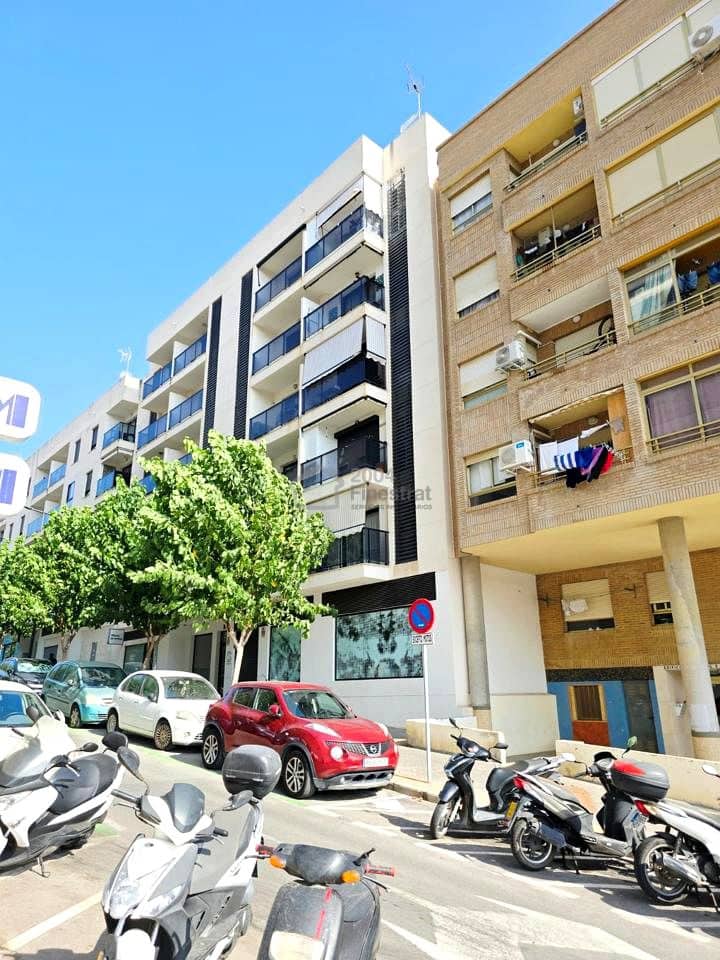 1 makuuhuone Asunto myytävänä paikassa Benidorm - 195 000 € (Ref: 10031193)