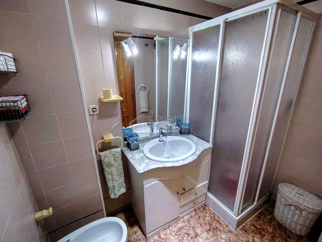 1 makuuhuone Asunto myytävänä paikassa Benidorm mukana uima-altaan - 193 000 € (Ref: 10031194)