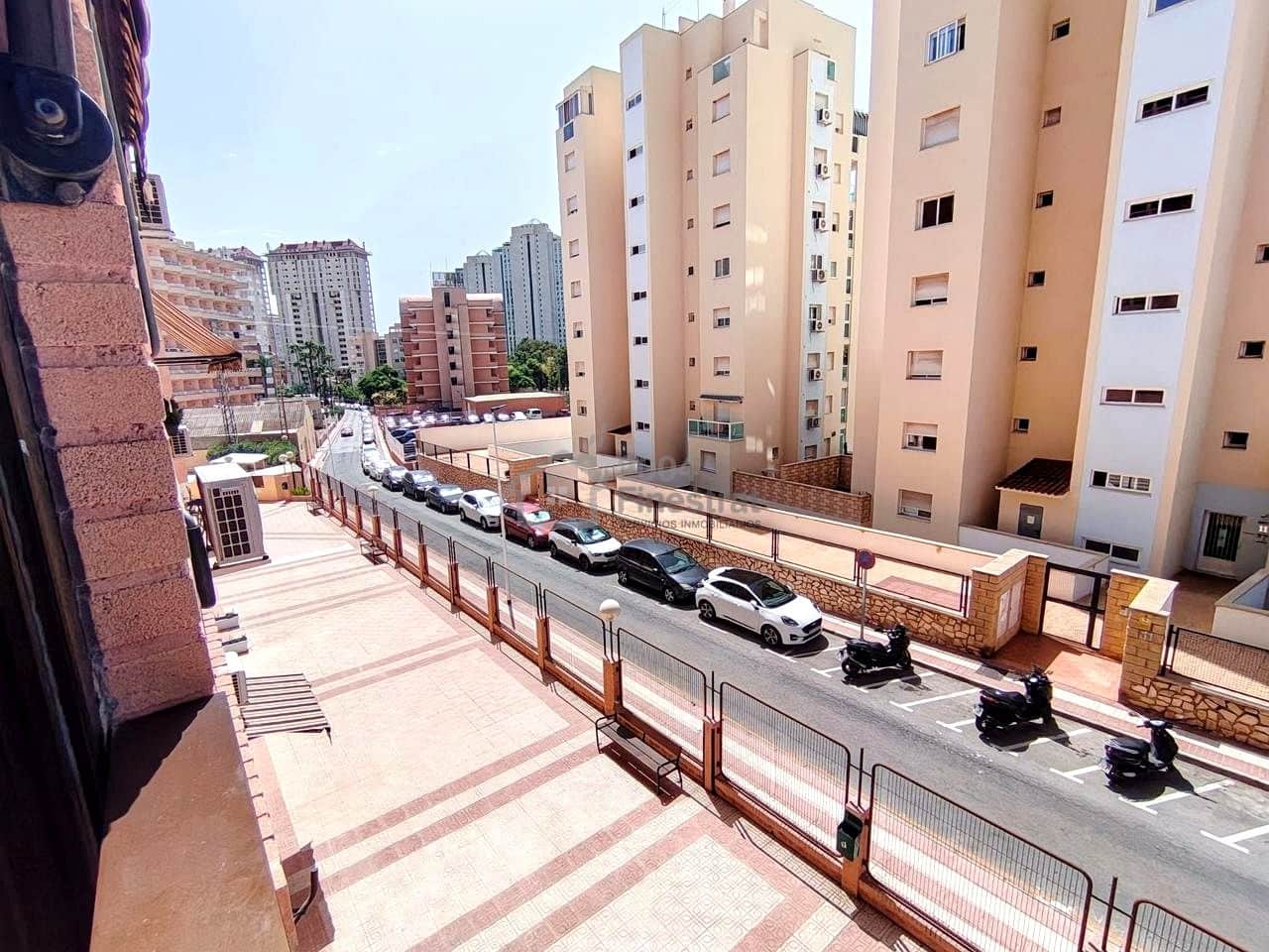 1 makuuhuone Asunto myytävänä paikassa Benidorm mukana uima-altaan - 193 000 € (Ref: 10031194)