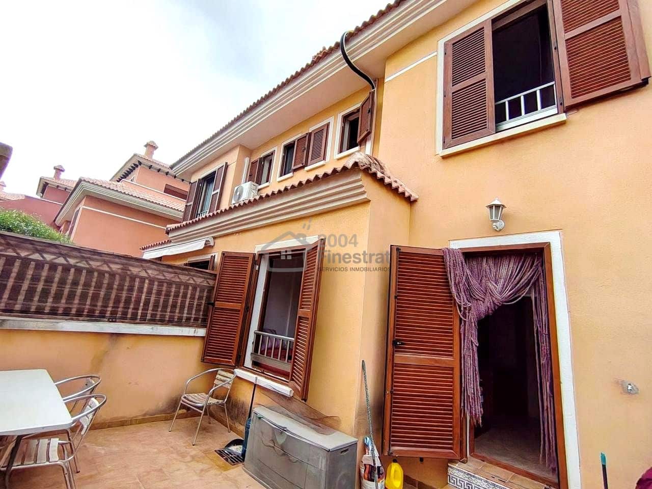 Chalet de 3 habitaciones en Finestrat en venta con piscina - 300.000 € (Ref: 10043724)