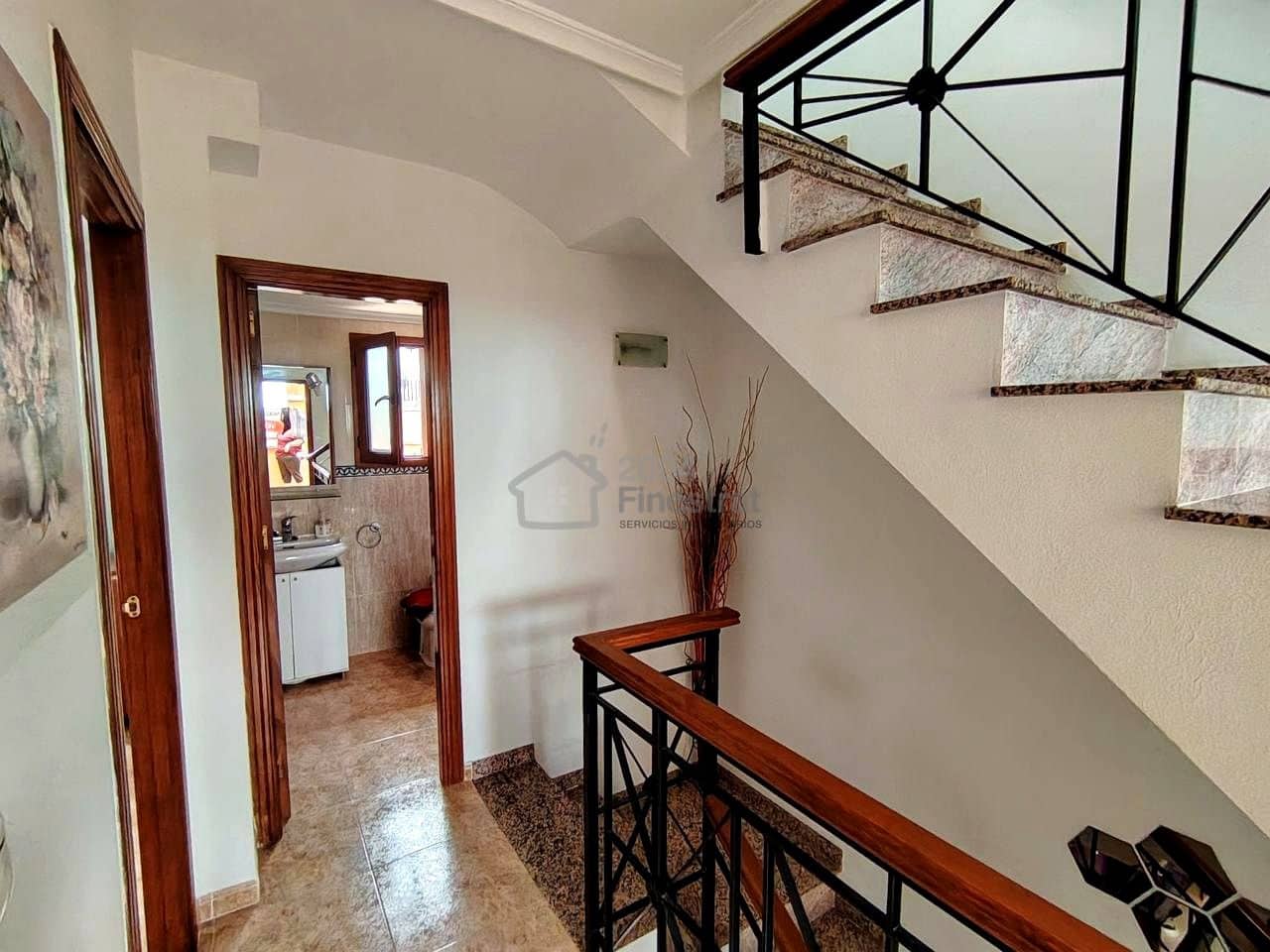 Chalet de 3 habitaciones en Finestrat en venta con piscina - 300.000 € (Ref: 10043724)