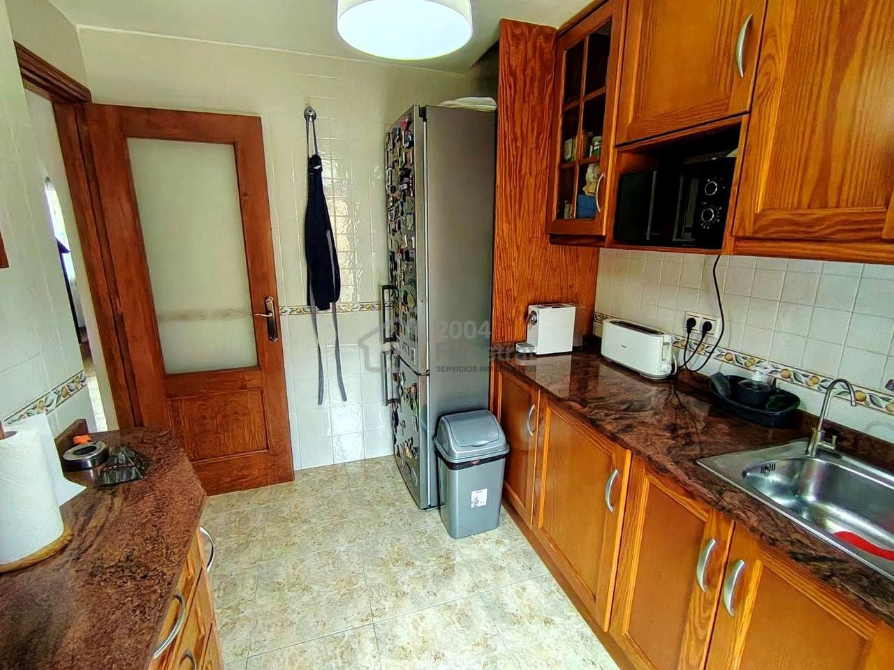 Chalet de 3 habitaciones en Finestrat en venta con piscina - 300.000 € (Ref: 10043724)