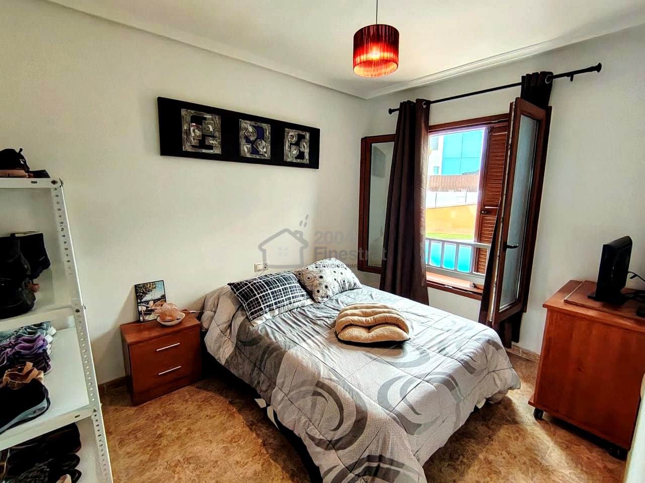 Chalet de 3 habitaciones en Finestrat en venta con piscina - 300.000 € (Ref: 10043724)