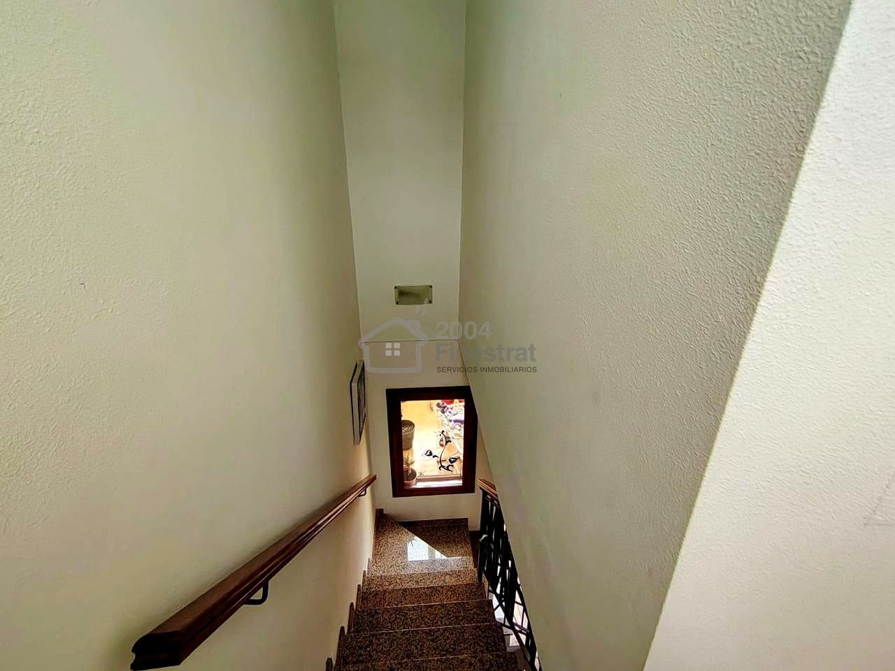 Chalet de 3 habitaciones en Finestrat en venta con piscina - 300.000 € (Ref: 10043724)