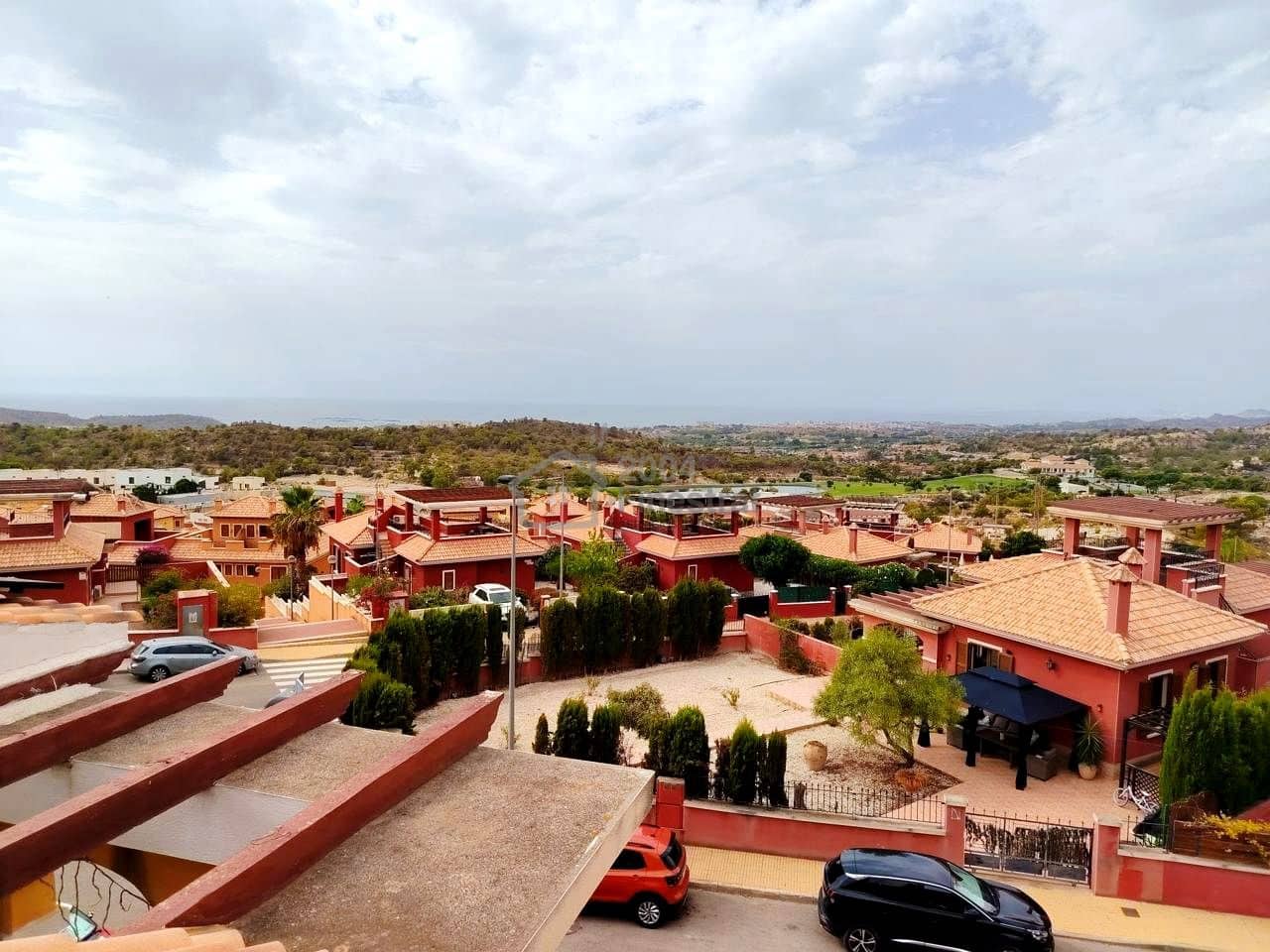 Chalet de 3 habitaciones en Finestrat en venta con piscina - 300.000 € (Ref: 10043724)