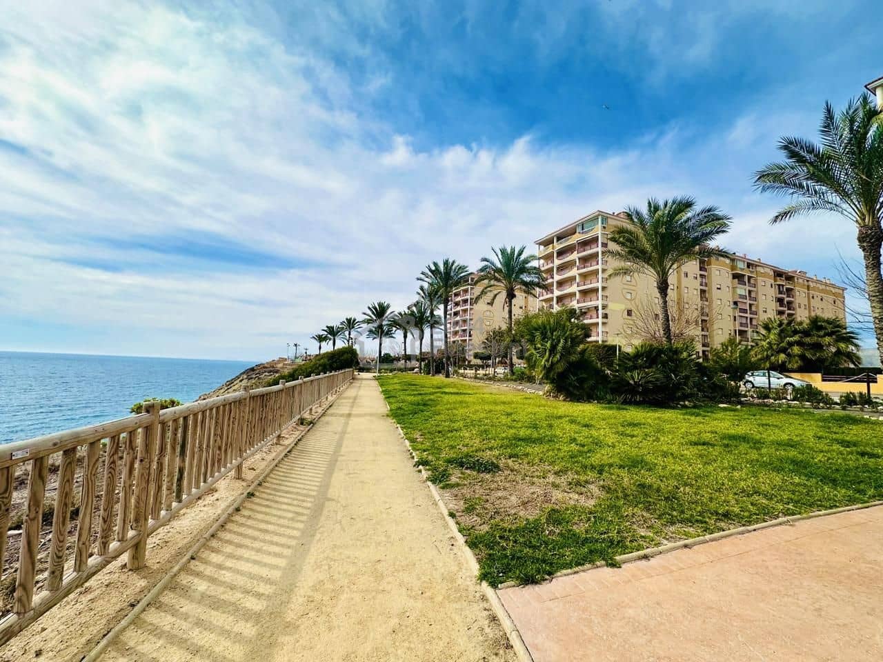 Piso de 1 habitación en La Villajoyosa / Vila Joiosa en alquiler - 850 € (Ref: 10054444)
