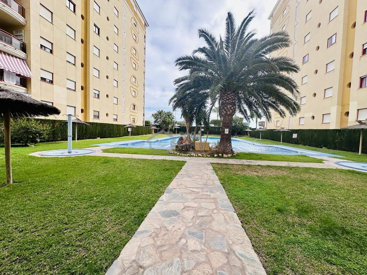 Piso de 1 habitación en La Villajoyosa / Vila Joiosa en alquiler - 850 € (Ref: 10054444)