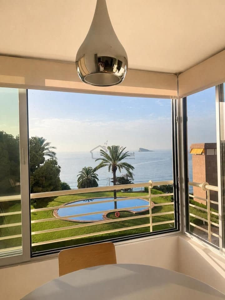 1 sovrum Lägenhet att hyra i Benidorm med pool - 850 € (Ref: 10062796)