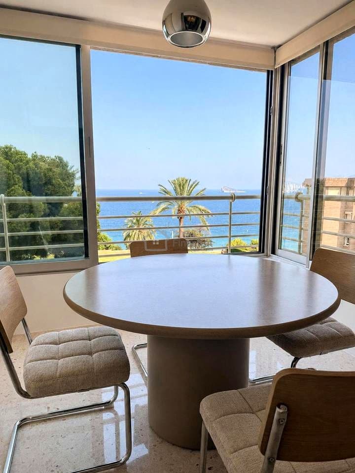 1 bedroom house of 60m² in Benidorm photo 3