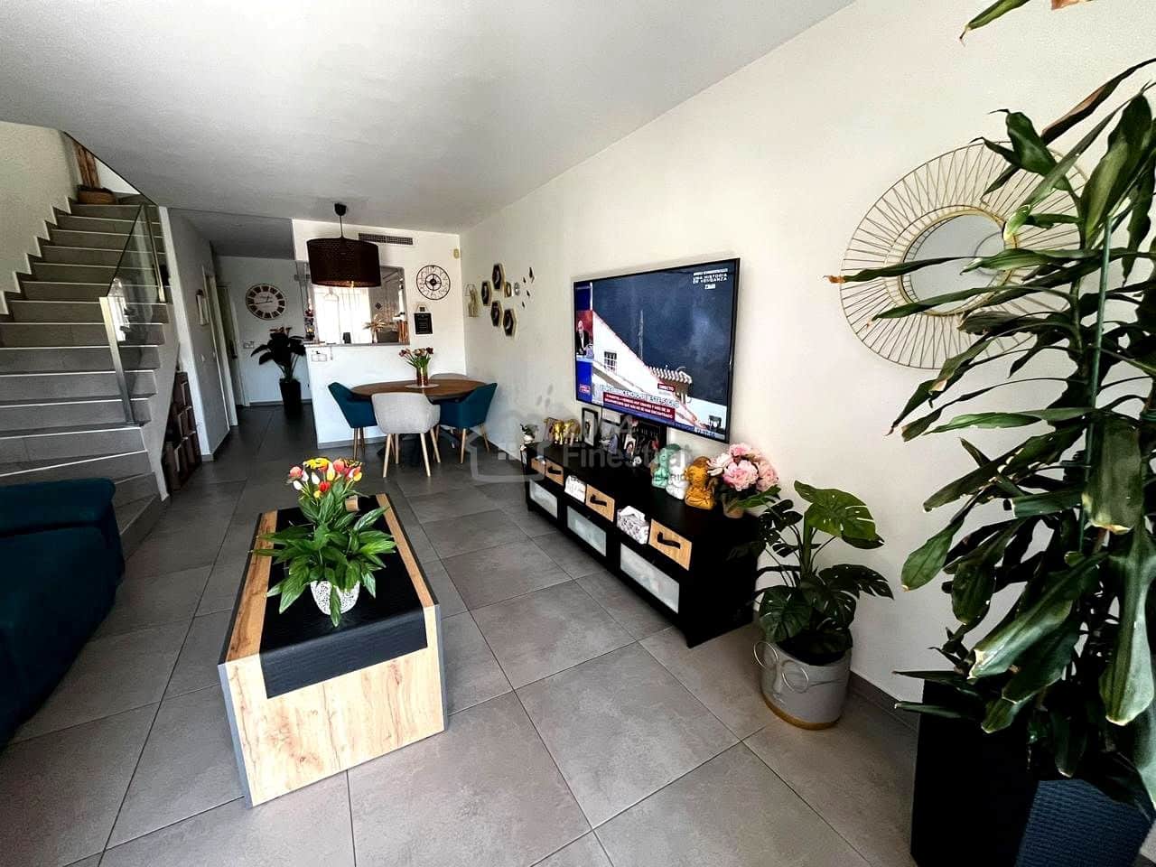 Chalet de 2 habitaciones en Finestrat en venta con piscina garaje - 315.000 € (Ref: 10088768)