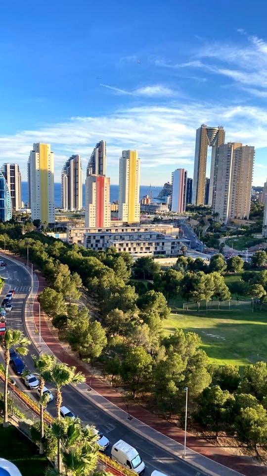 2 soveværelse Lejlighed til salg i Benidorm med swimmingpool garage - € 385.000 (Ref: 10088769)