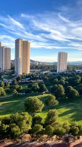2 soveværelse Lejlighed til salg i Via Parque, Benidorm med swimmingpool garage - € 385.000 (Ref: 10088769)
