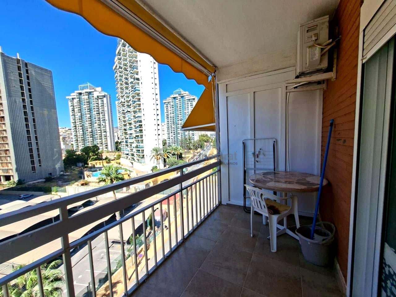2 slaapkamer Flat te huur in Finestrat met garage - € 900 (Ref: 10099598)