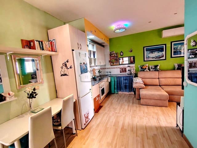 1 chambre Appartement à vendre à Benidorm avec piscine garage - 265 000 € (Ref: 10127320)