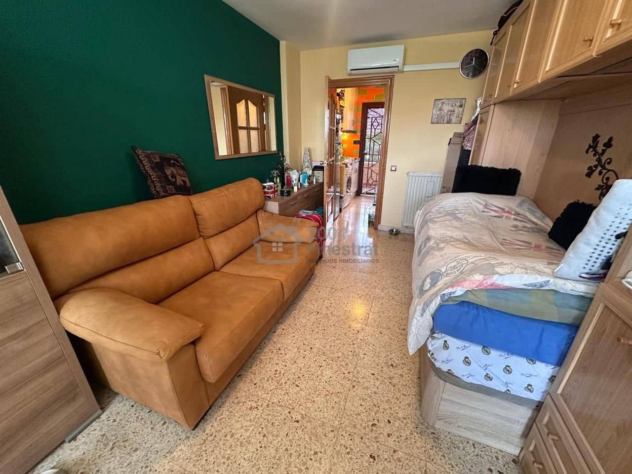 Mieszkanie do wynajęcia w Benidorm z garażem - 800 € (Ref: 10135138)