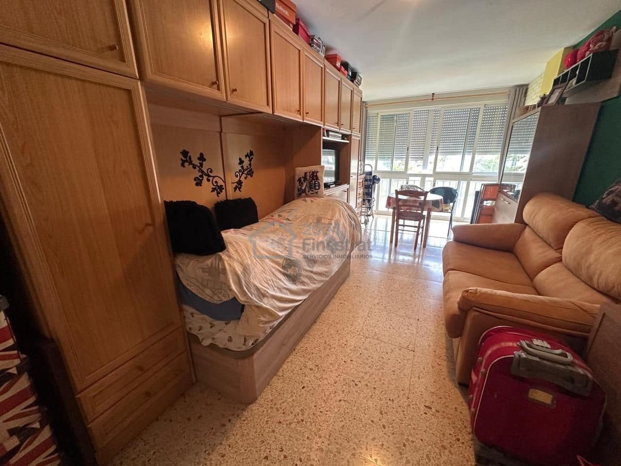 Mieszkanie do wynajęcia w Benidorm z garażem - 800 € (Ref: 10135138)