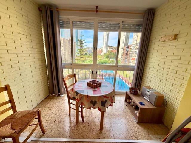 Wohnung zu vermieten in Playa Poniente, Benidorm mit Pool Garage - 800 € (Ref: 10135138)