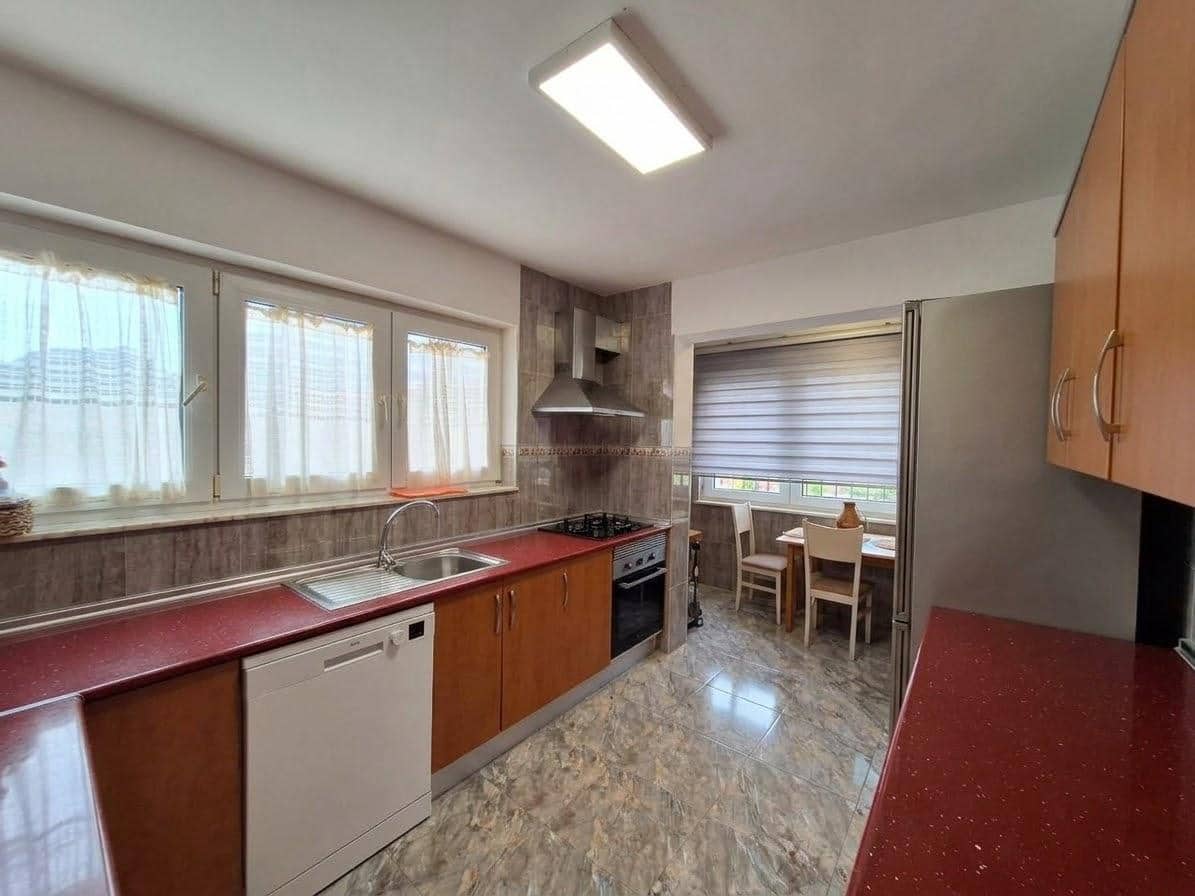 5 bedroom Villa for sale in La Nucia - € 570,000 (Ref: 10163393)