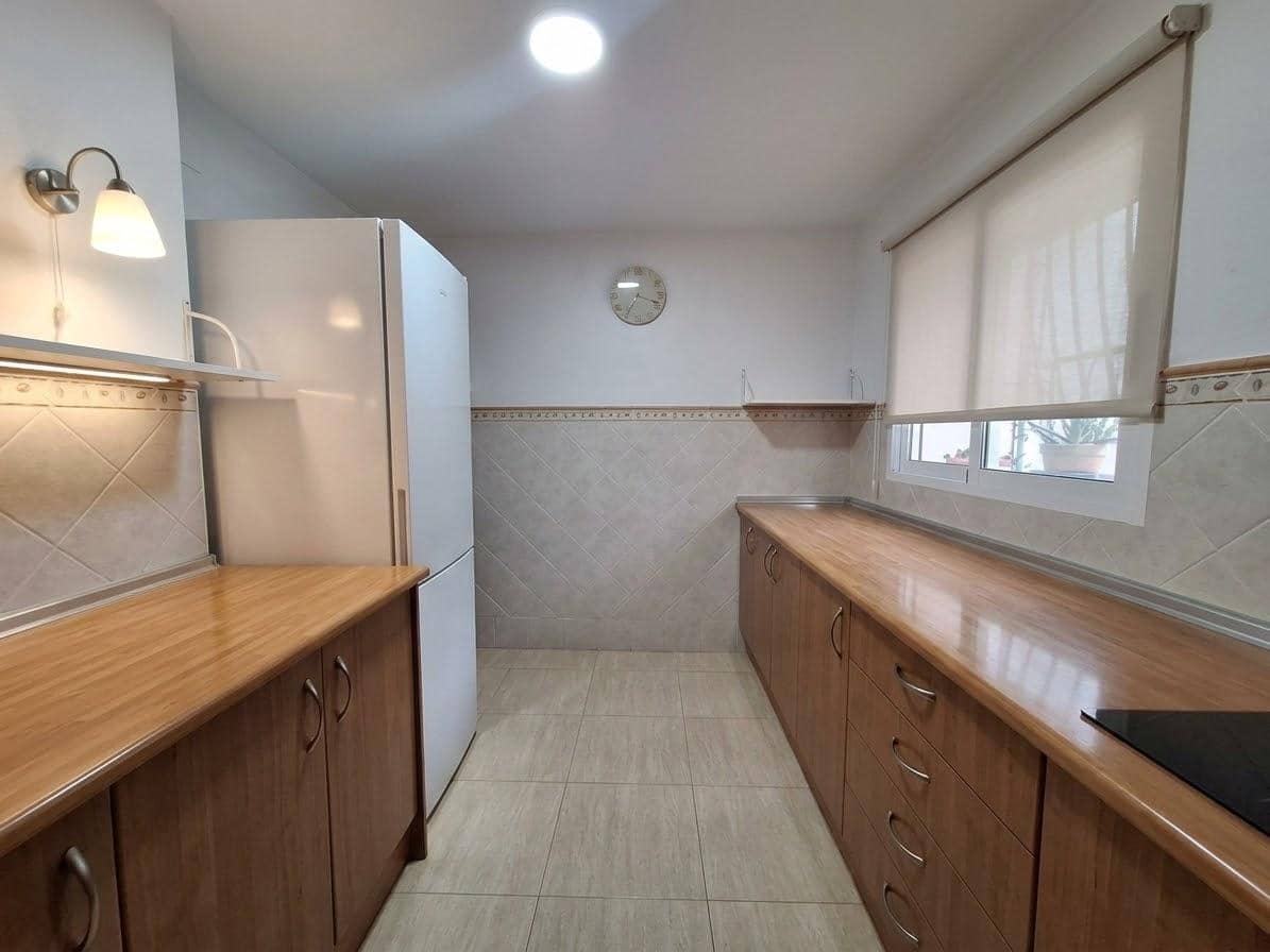5 bedroom Villa for sale in La Nucia - € 570,000 (Ref: 10163393)