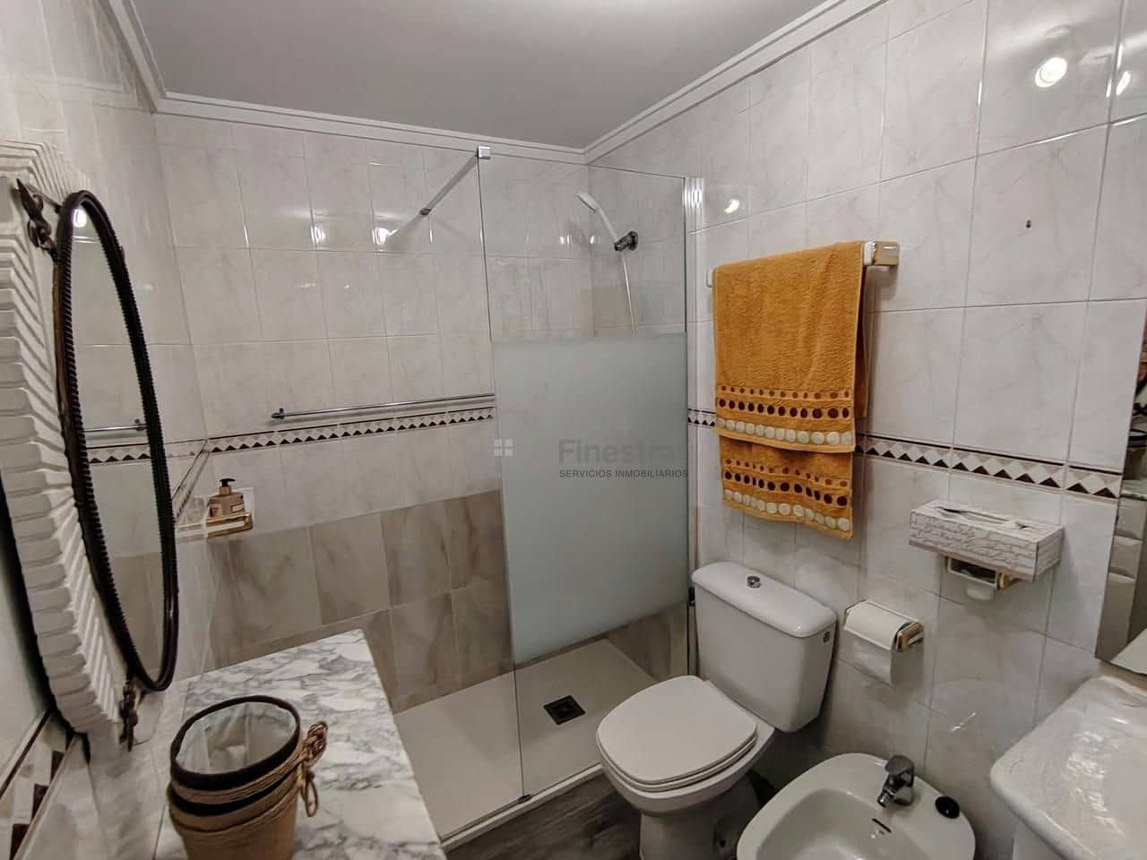 2 soveværelse Lejlighed til leje i Benidorm med garage - € 1.100 (Ref: 10167935)