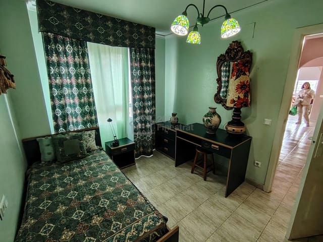 2 soveværelse Lejlighed til leje i Benidorm med garage - € 1.100 (Ref: 10167935)