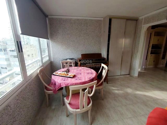 2 bedroom Flat for rent in Benidorm with garage - € 1,100 (Ref: 10167935)
