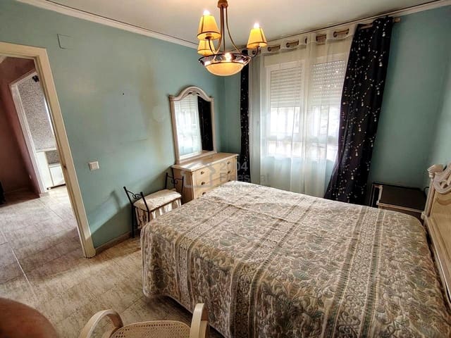 2 bedroom Flat for rent in Benidorm with garage - € 1,100 (Ref: 10167935)