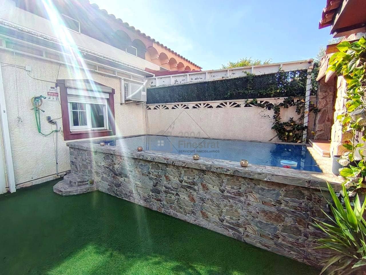 4 slaapkamer Villa te koop in La Nucia met zwembad garage - € 358.000 (Ref: 10172352)