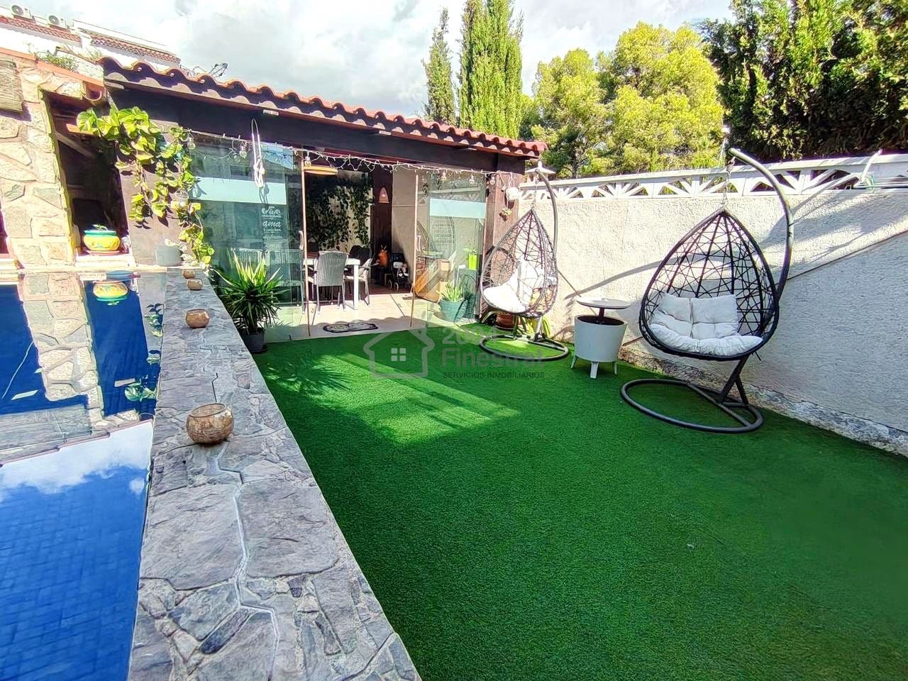 4 slaapkamer Villa te koop in La Nucia met zwembad garage - € 358.000 (Ref: 10172352)
