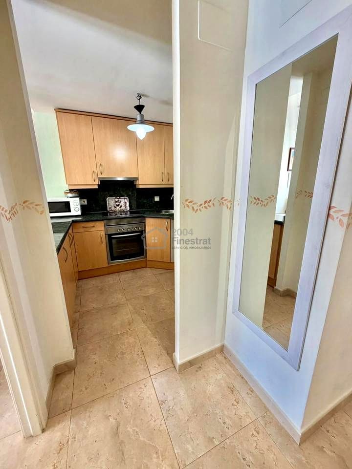 1 bedroom Flat for sale in Benidorm with pool - € 298,000 (Ref: 10184013)