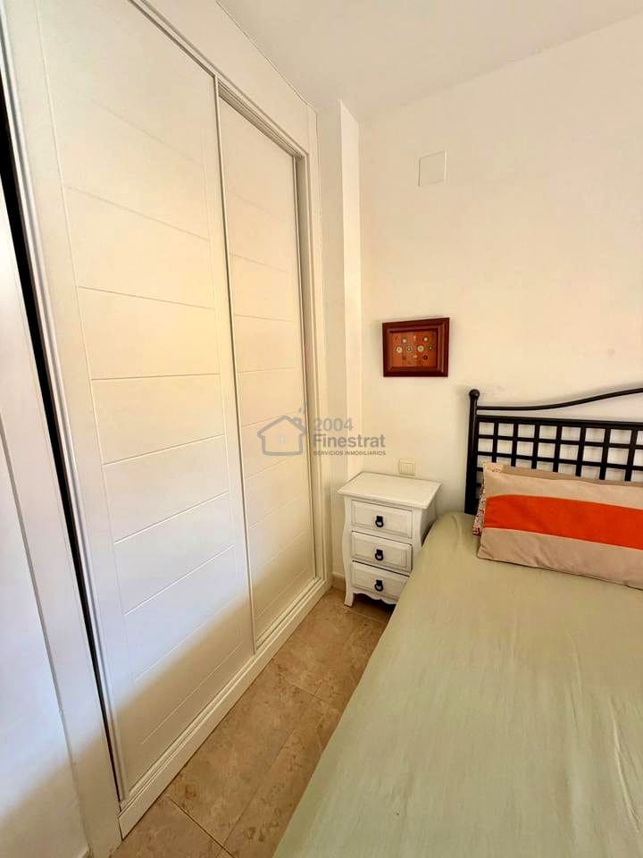 1 bedroom Flat for sale in Benidorm with pool - € 298,000 (Ref: 10184013)