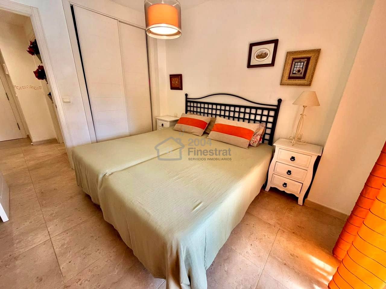 1 bedroom Flat for sale in Benidorm with pool - € 298,000 (Ref: 10184013)