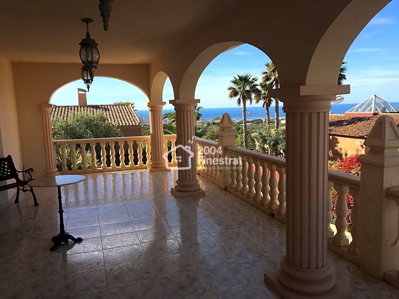 4 sypialnia Willa na sprzedaż w La Nucia z basenem garażem - 695 000 € (Ref: 4745781)