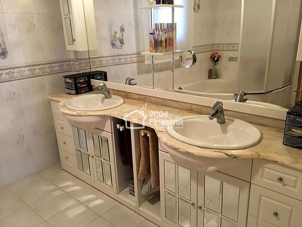 4 sypialnia Willa na sprzedaż w La Nucia z basenem garażem - 695 000 € (Ref: 4745781)