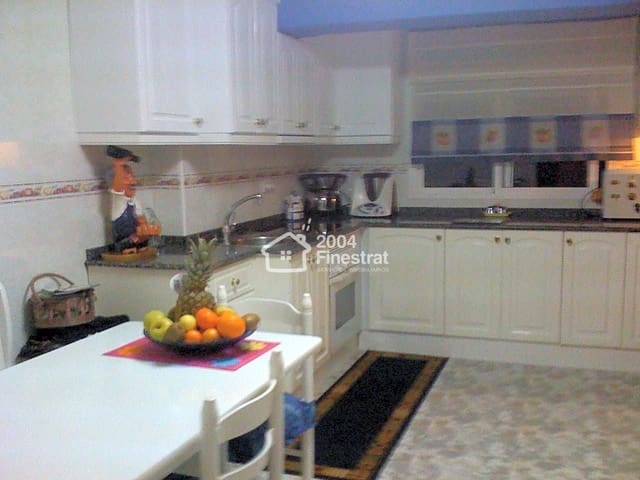 4 bedroom Villa for sale in Cala de Finestrat, Finestrat - € 670,000 (Ref: 4745792)