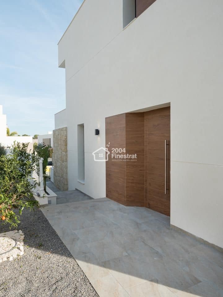 4 quarto Moradia para venda em Finestrat com piscina garagem - 1 049 000 € (Ref: 5618651)