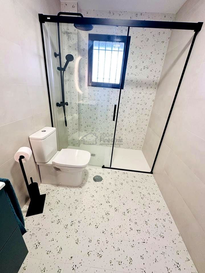 2 slaapkamer Flat te huur in Benidorm met zwembad garage - € 1.500 (Ref: 6054300)