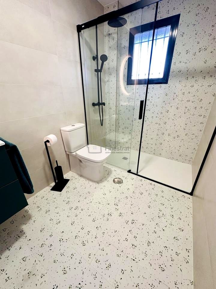 2 slaapkamer Flat te huur in Benidorm met zwembad garage - € 1.500 (Ref: 6054300)