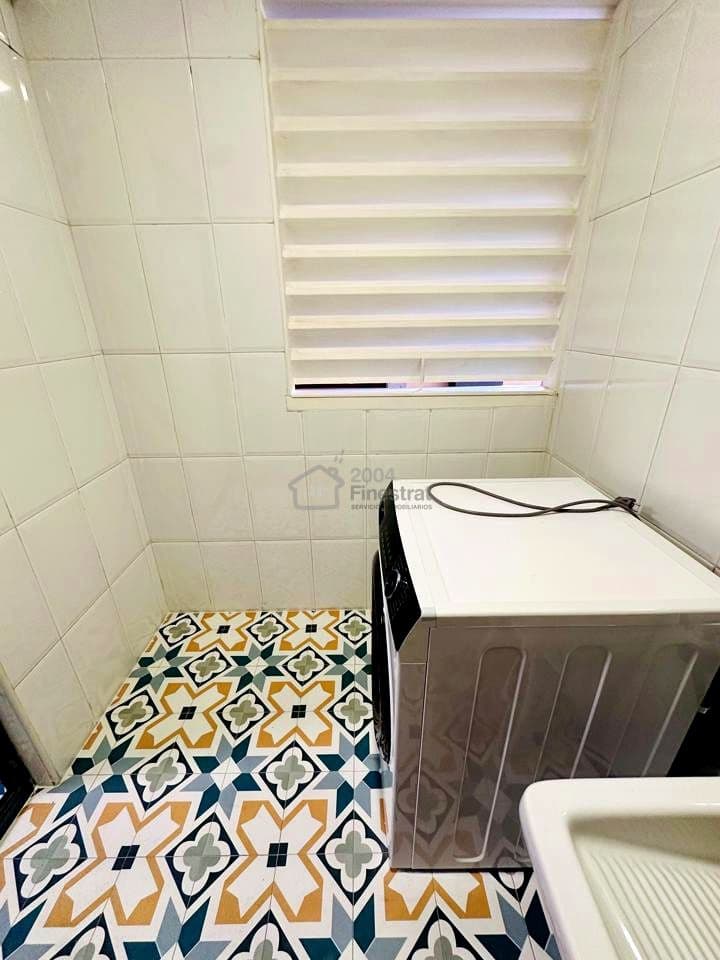 2 slaapkamer Flat te huur in Benidorm met zwembad garage - € 1.500 (Ref: 6054300)