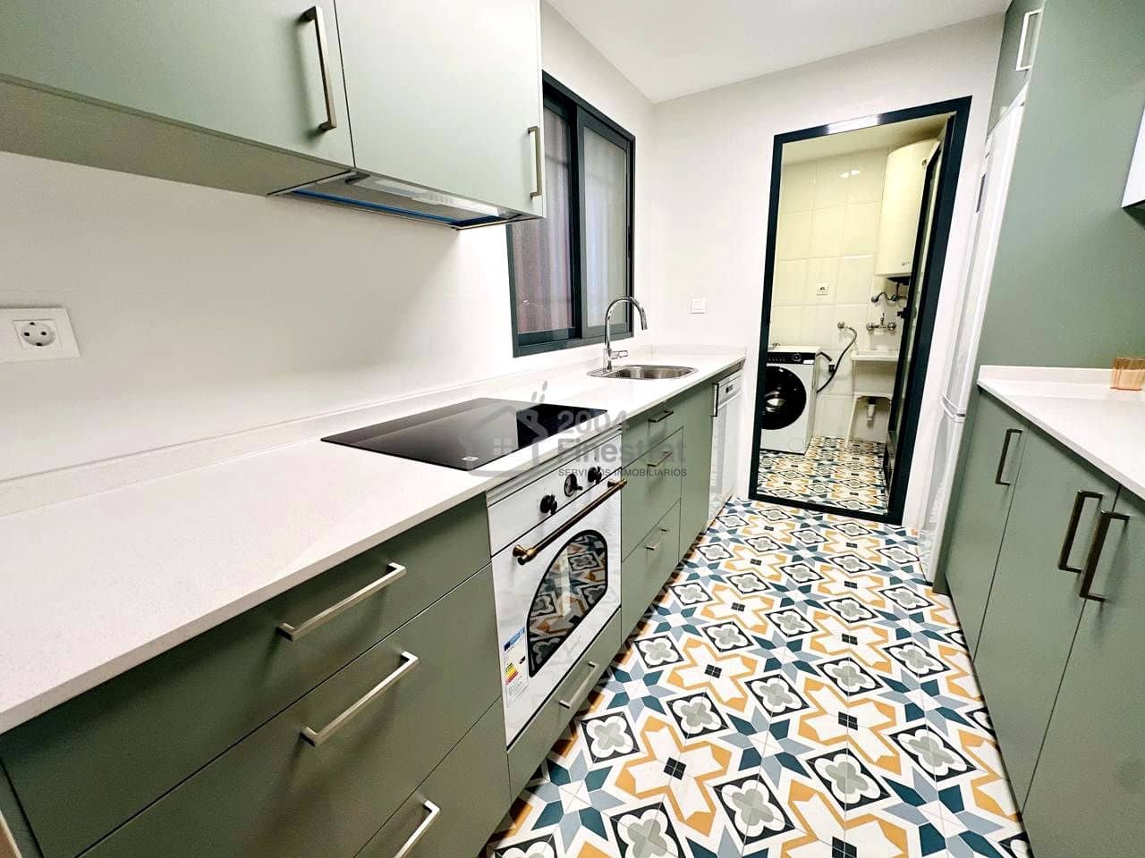 2 slaapkamer Flat te huur in Benidorm met zwembad garage - € 1.500 (Ref: 6054300)