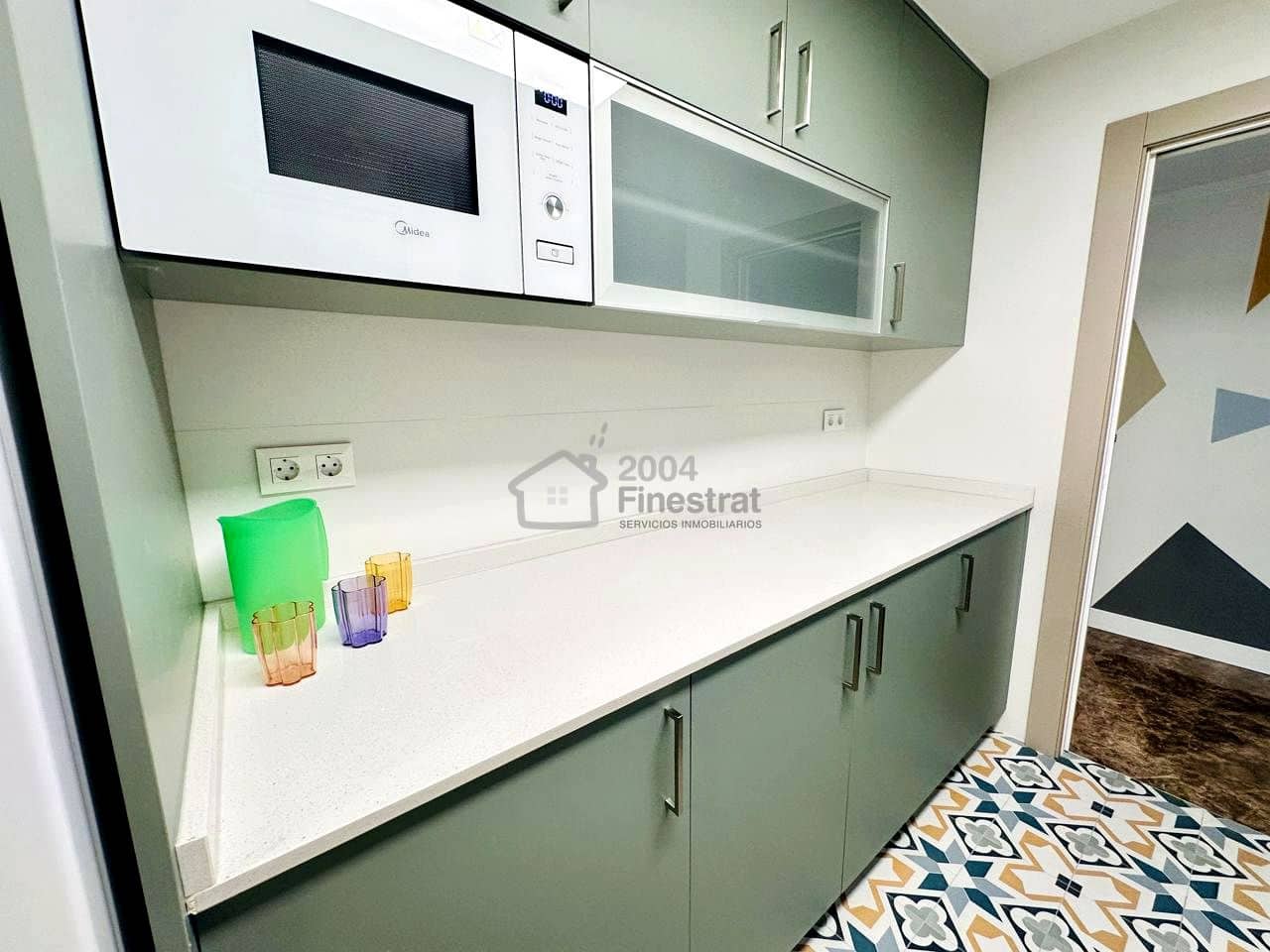 2 slaapkamer Flat te huur in Benidorm met zwembad garage - € 1.500 (Ref: 6054300)