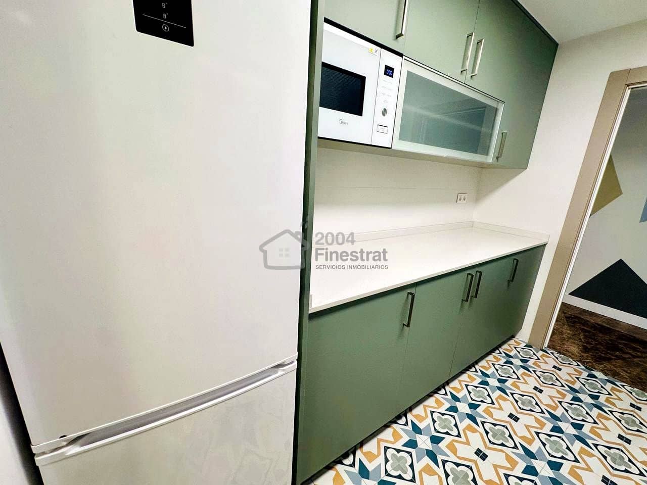 2 slaapkamer Flat te huur in Benidorm met zwembad garage - € 1.500 (Ref: 6054300)