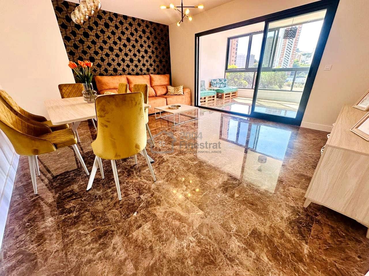2 slaapkamer Flat te huur in Benidorm met zwembad garage - € 1.500 (Ref: 6054300)